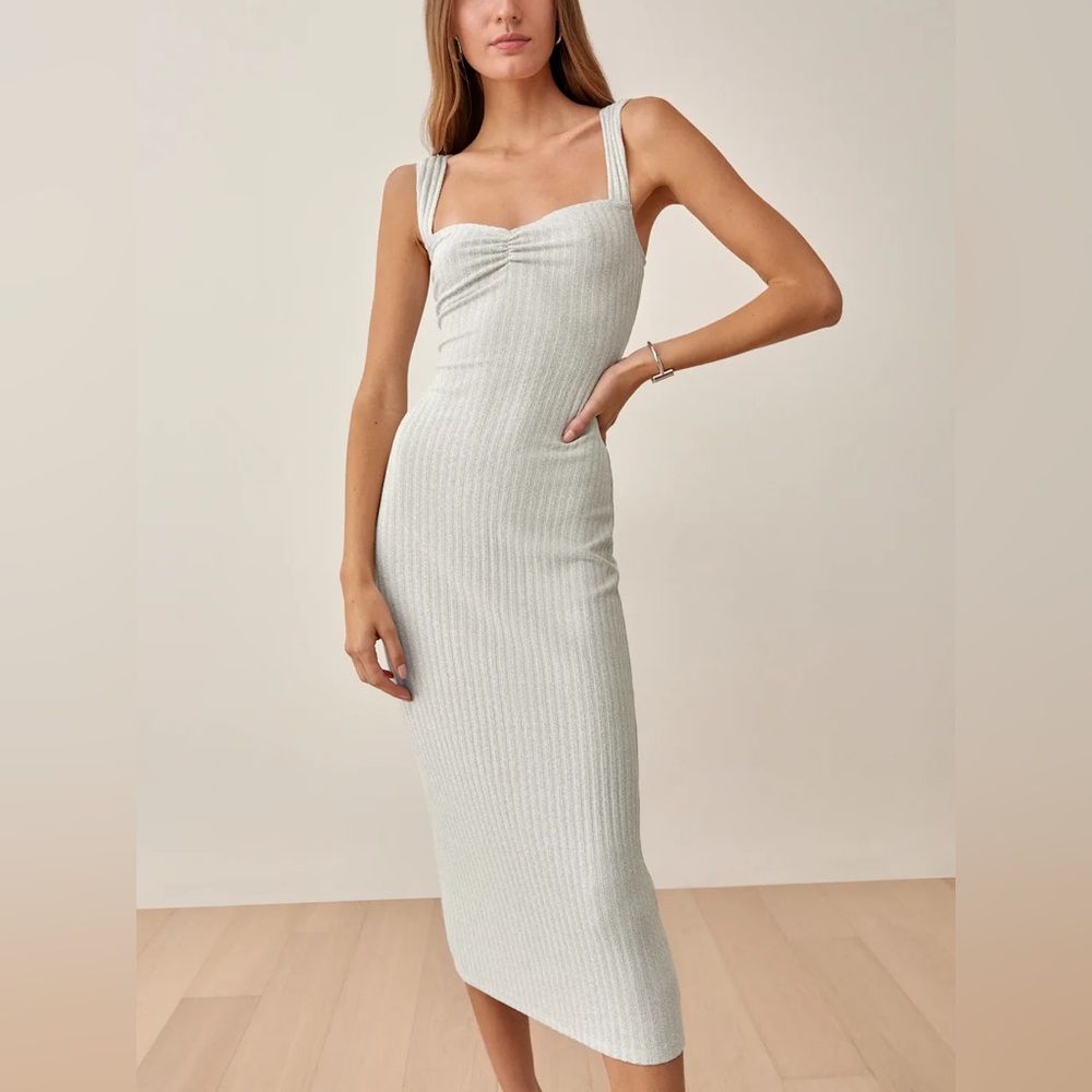 Reformation Brynn Dress in Light Grey Size L